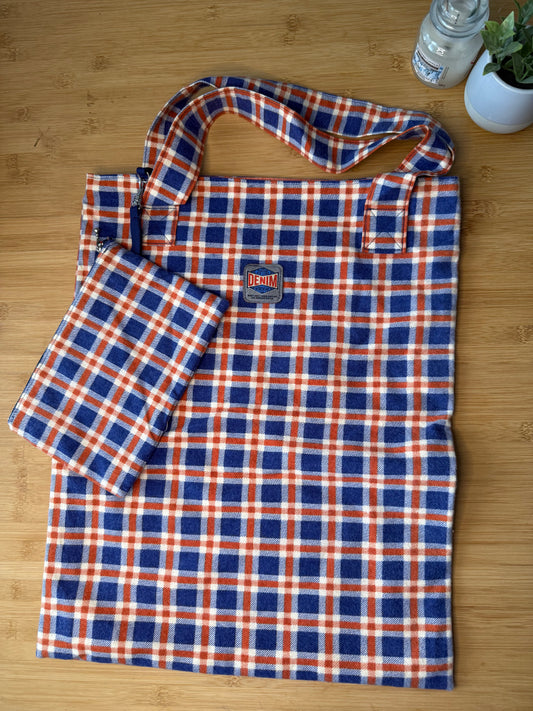 Retro taška s kapsičkou a odepínací taštičkou