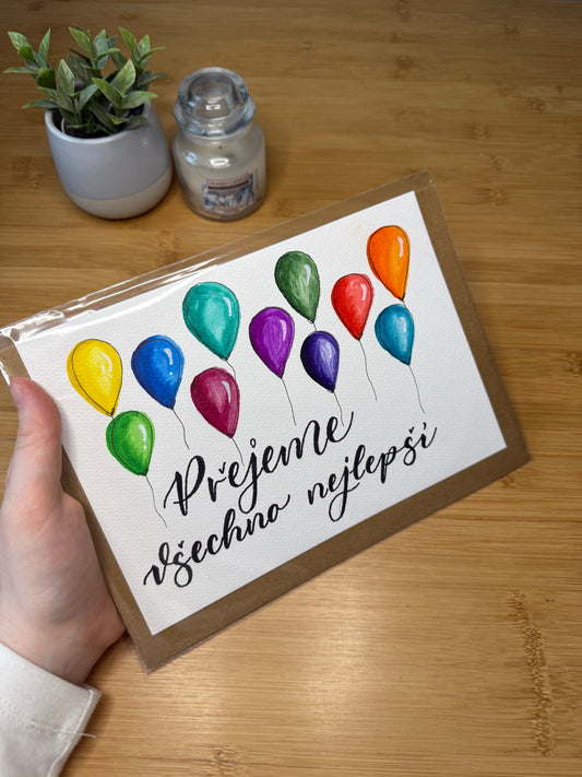 Příníčka s bálónky a papírovou obálkou